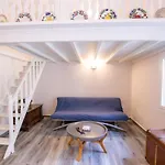 Annika's Family House Apartment Aperion