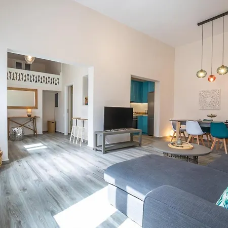 Annika's Family House Apartment *