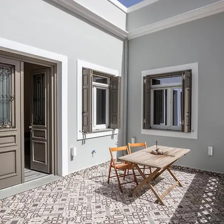 Annika's Family House